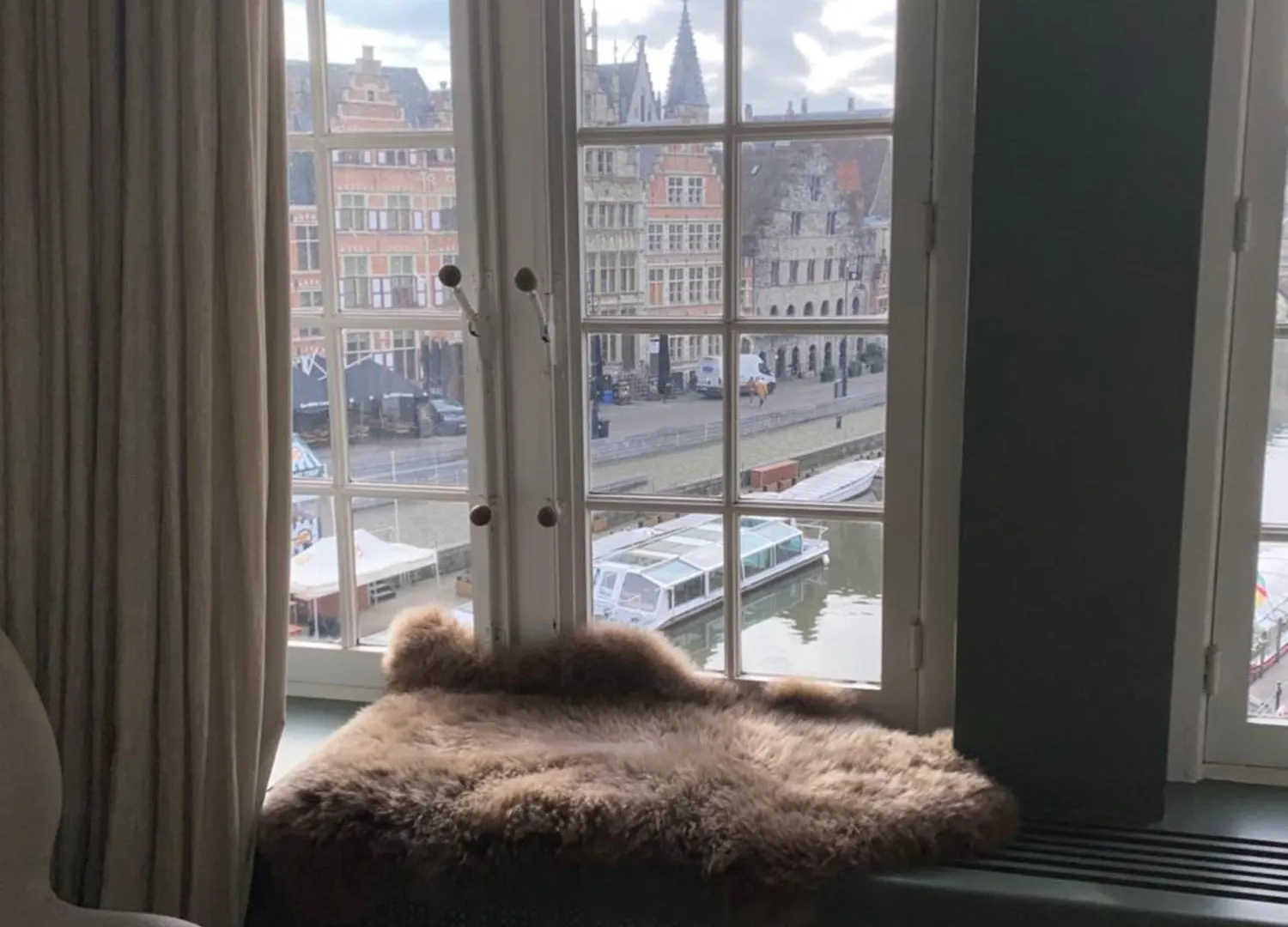 Apartment Agatovas Suites By The Lys Ghent