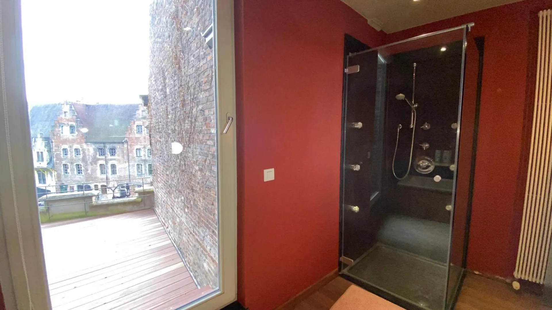 Agatovas Suites By The Lys Ghent