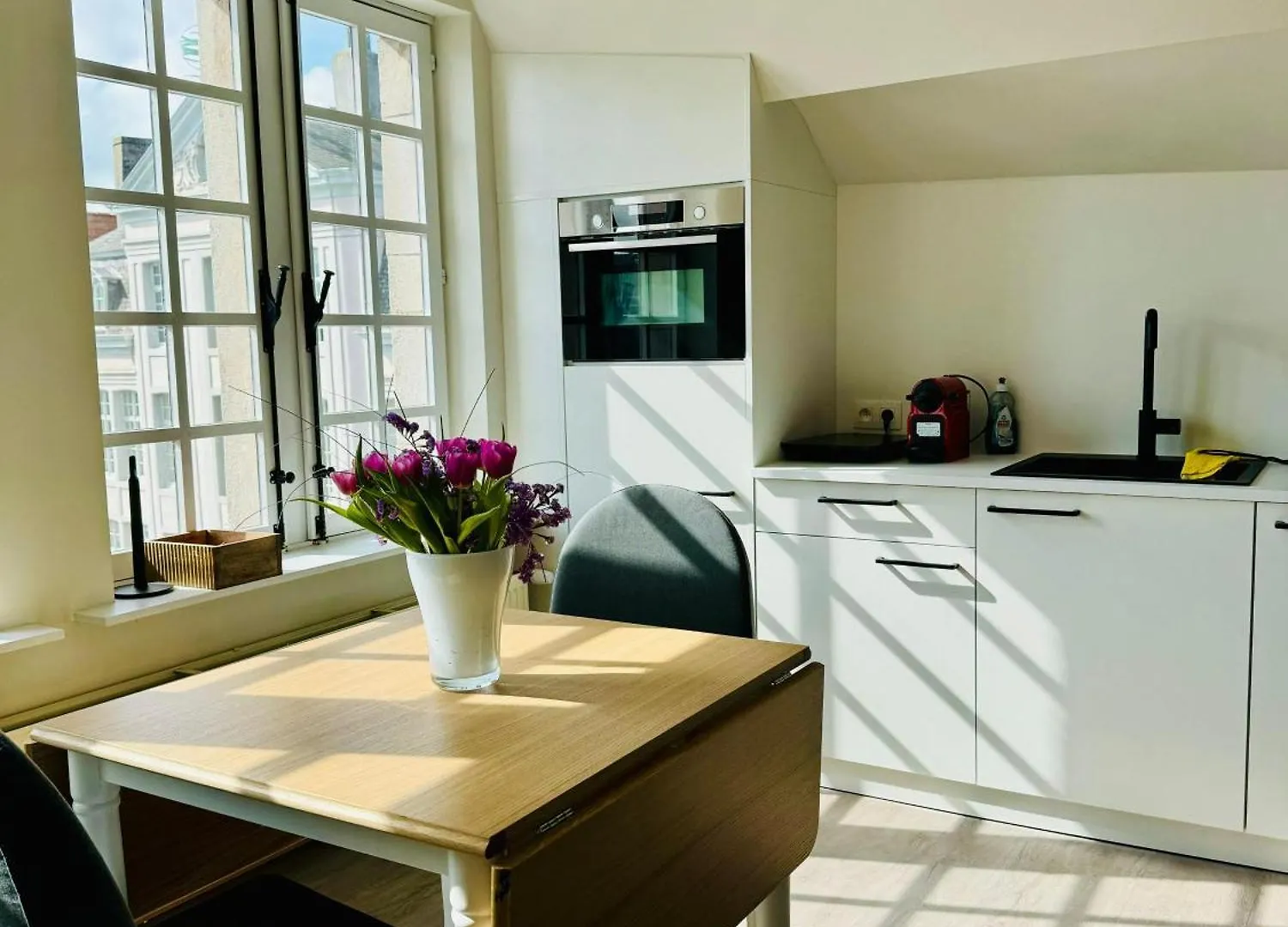 Apartment Agatovas Suites By The Lys Ghent